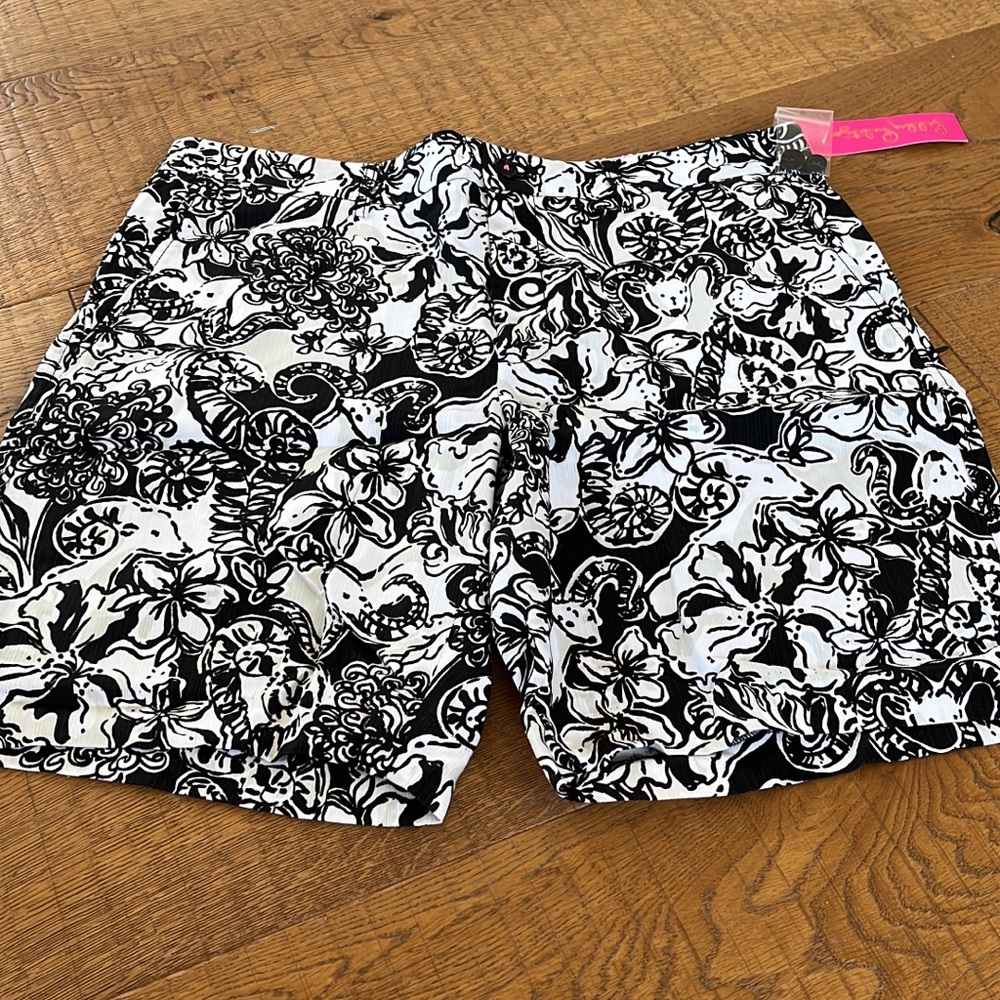 NWT Lilly Pulitzer mens shorts